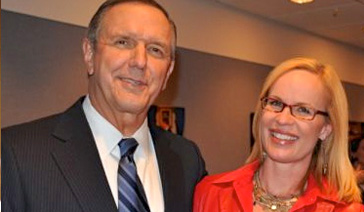 Spokesperson-Brand Ambassador-Subject Matter Expert-Elisabeth Leamy-with Charles Gibson of ABC News